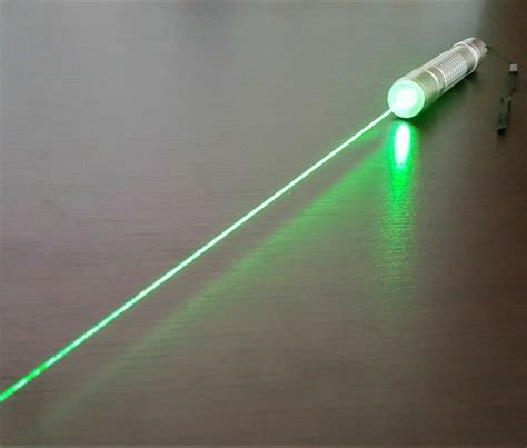 Professional Green Laser Pointer Pen 1mW Focusable Beam 532nm Wicked Best Lazer | eBay