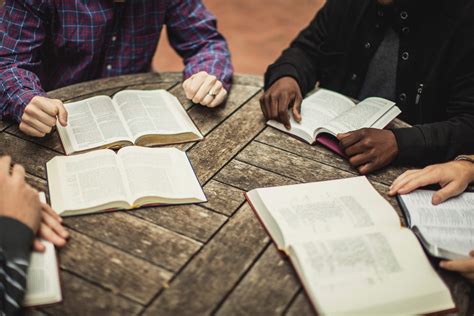 Effective Small Group Bible Study: 10 Tips - Faithlife Blog