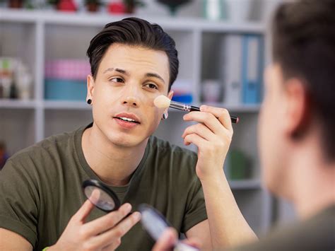 Beauty: Makeup For Men Is Slowly Becoming Mainstream - Forbes India