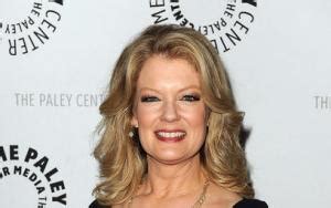 Mary Hart biography, net worth, actress, married, divorce, husband ...