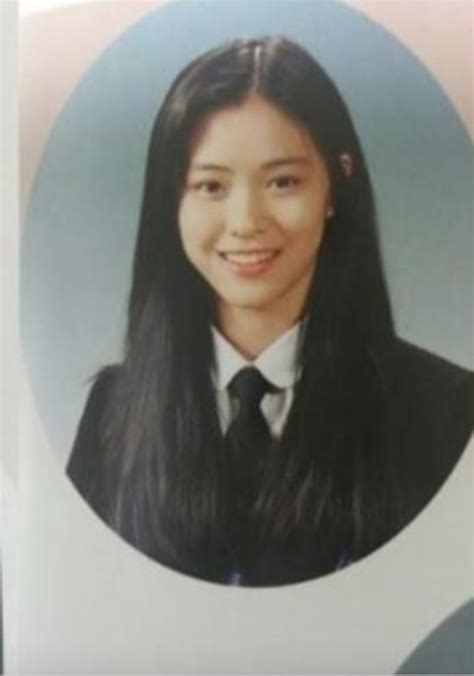 ITZY's Ryujin's Old Photos Surface in Online Communities - Koreaboo