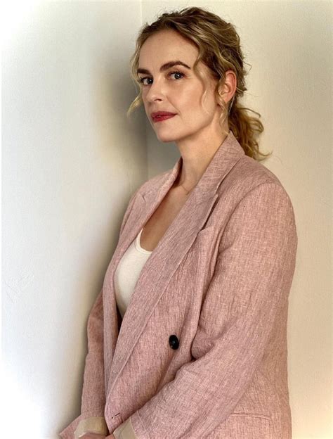 Nina Hoss on Twitter: "pretty in pastel pink"