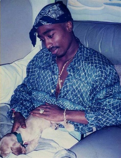 Pin by Tatiana Deshae on my dad ♡ | Tupac shakur, Tupac, Tupac and biggie