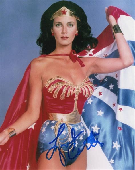 LYNDA CARTER SIGNED AUTOGRAPH 8X10 PHOTO - ORIGINAL ICON WONDER WOMAN VERY RARE! | Autographia