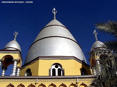 OMDURMAN Masjid SUDAN | Masjid, Islamic architecture, Architecture old