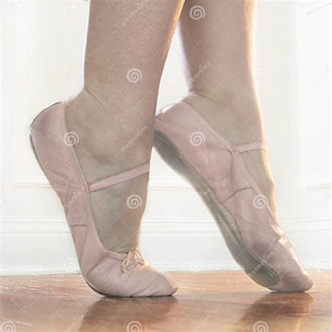 Releve stock image. Image of floor, slippers, dance, woman - 41297