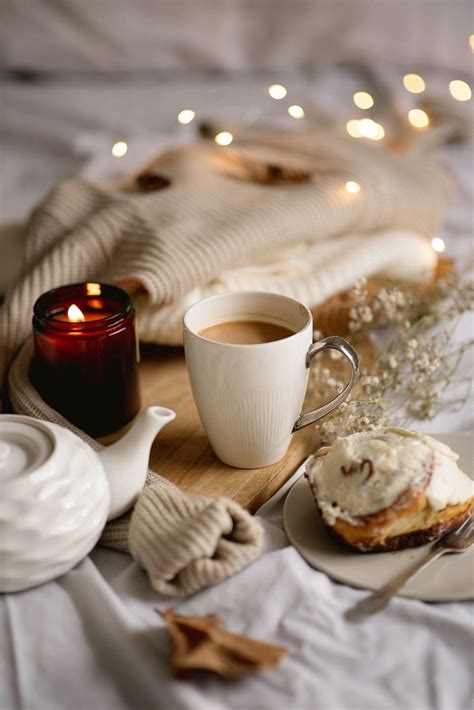 Cozy Morning Coffee, Coffee Cozy, Cozy Mornings, Christmas Couple, Christmas Photos, Christmas ...