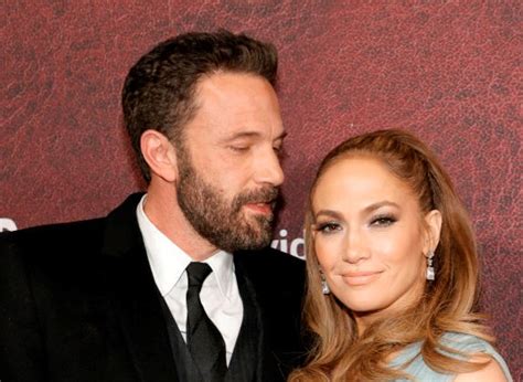 Ben Affleck Looks Cheery With Jennifer Lopez After Alleged Street Fight With Ex | Enstarz