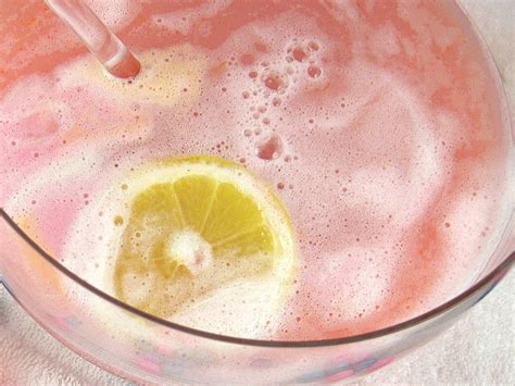 Yellow Punch For Baby Shower : Pretty In Pink Fabulous Frothy Baby ...