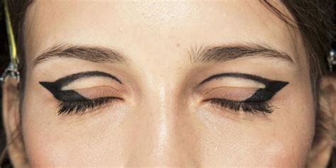 Here's the Easy Way to Create Perfect Eye Wings - Cosmopolitan India