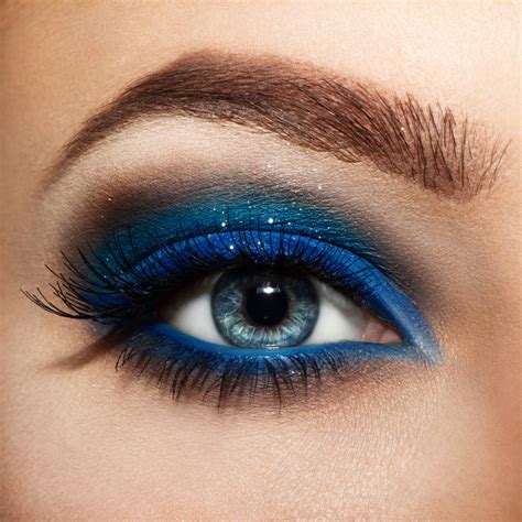 Eye Makeup Step By Step For Blue Eyes | Saubhaya Makeup