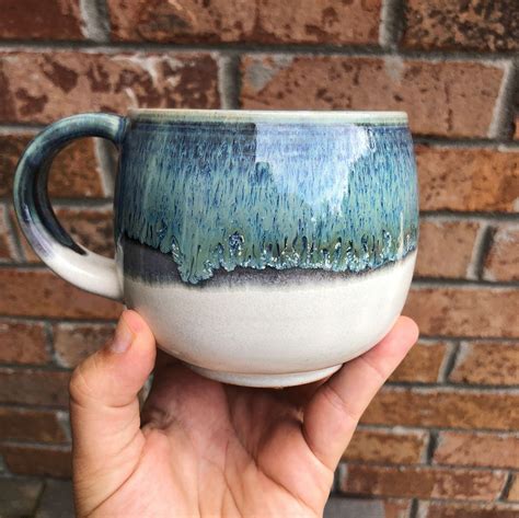 Glazing | Pottery mugs, Handmade pottery bowls, Pottery cups