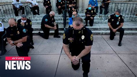 Police kneel in New York; take part in George Floyd protest which ...