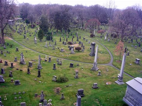 File:Green-Wood Cemetery by David Shankbone.jpg - Wikipedia, the free ...