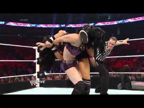 AJ Lee Black Widow on Paige - YouTube