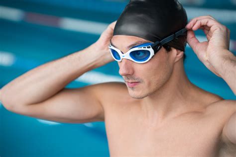 Swim Goggles | Mens & Womens Swimming Goggles | Speedo UK