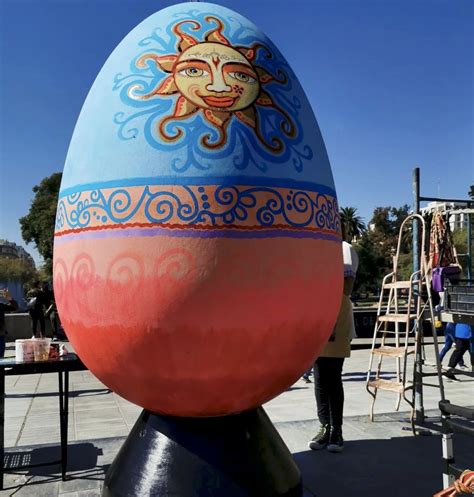 Large Croatian Easter eggs set up in Argentinian city of Mendoza | Croatia Week