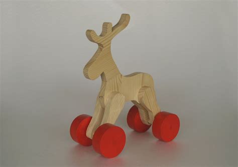 Wooden reindeer ("Oh! Oh! Ooooh!") Wooden Reindeer, Handmade Wooden Toys, Toy Boxes, Toy ...