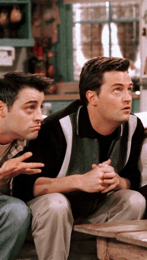 Chandler Bing Wallpaper Joey Friends Chandler Bing Ch - vrogue.co