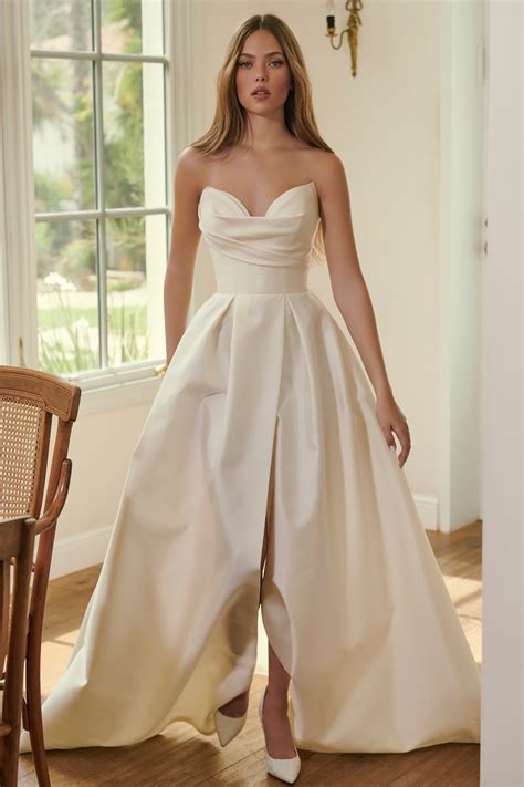 Lihi Hod Emma Wedding Dress - Browns Bride