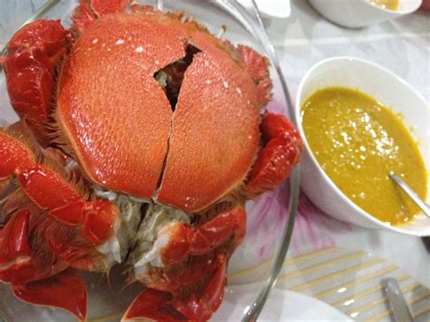 The best crabs from my home town Zamboanga City. It is called "Curacha". You always eat it with ...