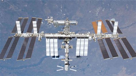 Alarm reported on space station, crew safe - ABC13 Houston