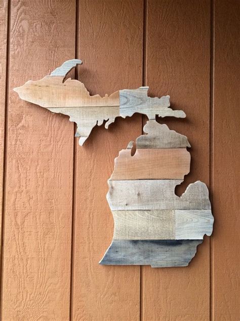 Michigan Shaped Wall Art Reclaimed Pallet Wood About | Etsy | Barn wood ...