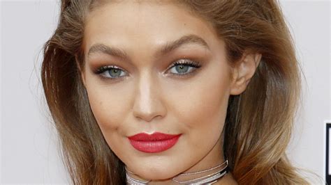 Gigi Hadid Makeup Review | Makeupview.co