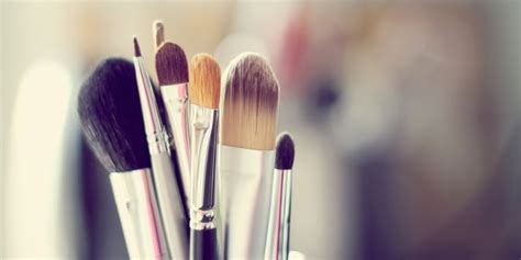 How To Clean MakeUp Brushes | MakeUp Brushes Cleaning Guide