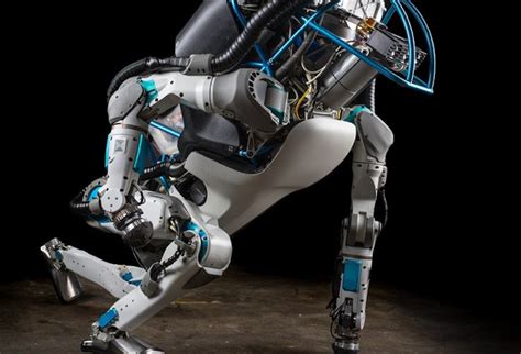 WATCH: Boston Dynamics’ Atlas robot learns parkour | Inquirer Technology