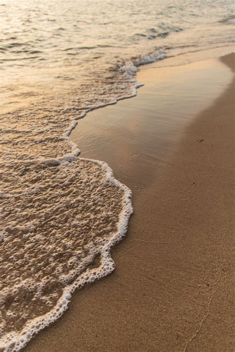 Brown Sand on Beach · Free Stock Photo