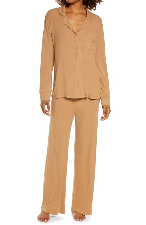 SKIMS Plus Size Women's Rib Pajamas | Editorialist