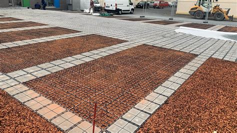 EcoGrid E50 with Bloxx system for car parking bays | EcoGrid