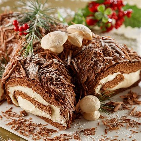 Buche de Noel Cake Recipe | Gourmet Food World