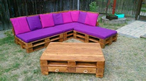 Pallet Sectional Sofa + Coffee Table