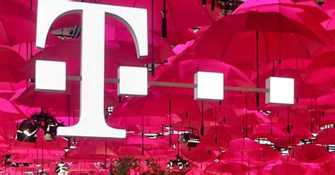 Telekom macht auch das Festnetz Magenta - com! professional