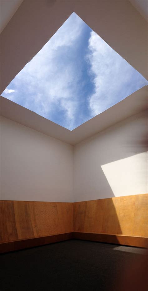 James Turrell Skyspace Reopens at MoMA PS1 After 6-Month Closure | Light art installation, Light ...