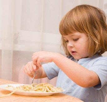 Teach kids to make pasta from scratch Off The Grid News, Good Food, Fun Food, Opp, Teaching Kids ...