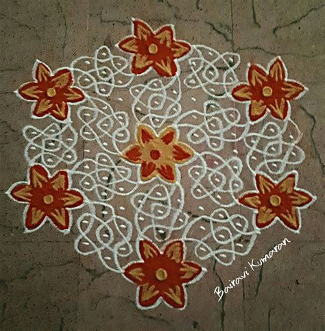 Chikku kolam with flowers || 15 dots sikku kolam – Kolams of India