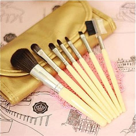 Golden brushes makeup 7 set cosmetic Cosmetic brush tools Foundation Eye shadow Blush Lip brush ...