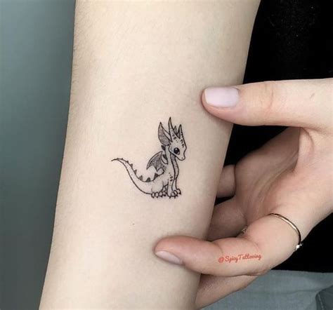 20 cute small dragon tattoos