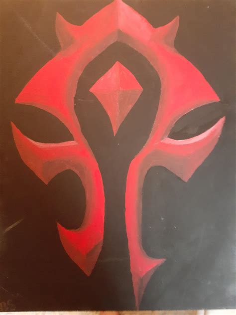 Painted the Horde symbol for my husband's christmas present this year ...