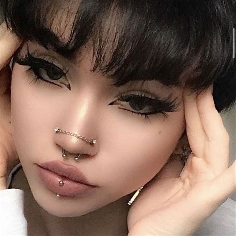 𝙇𝙞𝙡 𝙡𝙞𝙡𝙖. | Piercings, Edgy makeup, Cool piercings