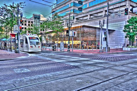 Apple Store in Portland Photograph by Chris Lawrence