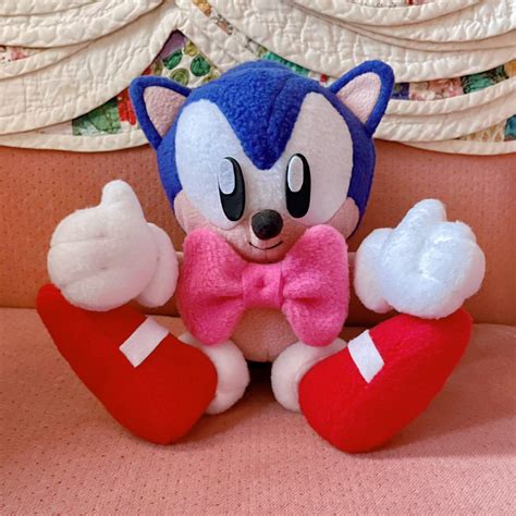 Sonic Plush by SeaminglyGood on DeviantArt