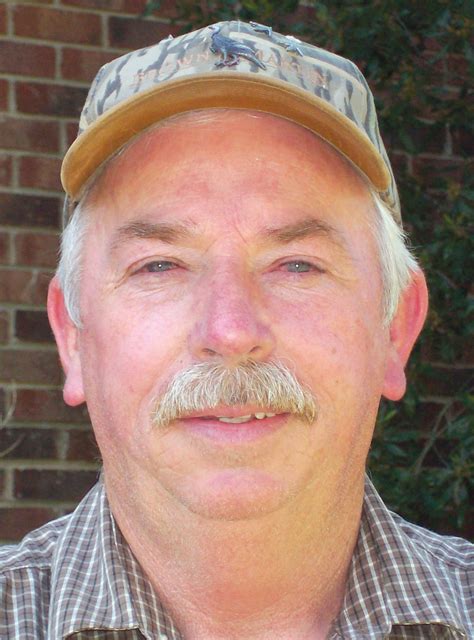 Sumter outdoors columnist Dan Geddings: Wild turkey report - The Sumter Item