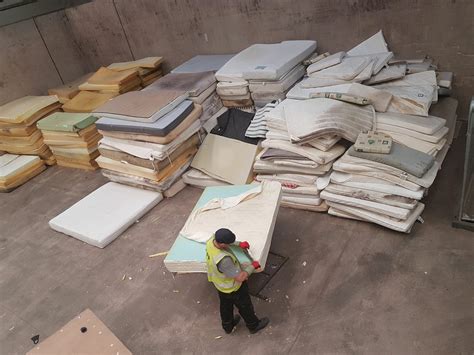 How mattresses are recycled - Recycle for Greater Manchester : Recycle for Greater Manchester