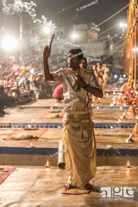 Ganga Aarti ceremony on the ghats of the Ganges, Benares, Varanasi, Uttar Pradesh, India, Stock ...