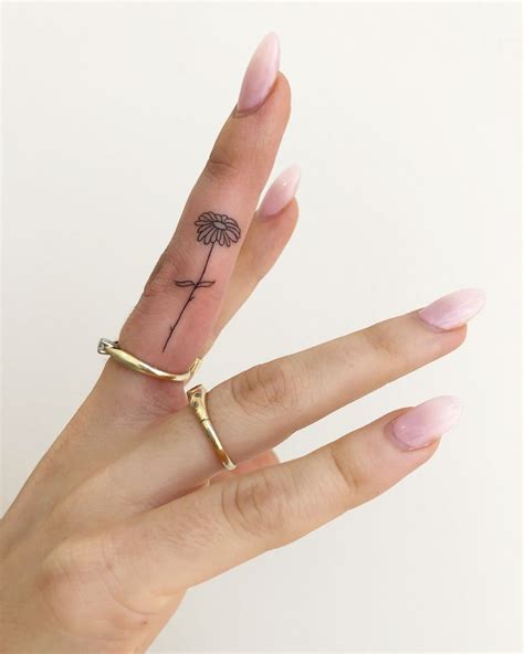 50+ Flattering Minimalist Tattoos to Exude Charm and Confidence | Small hand tattoos, Finger ...