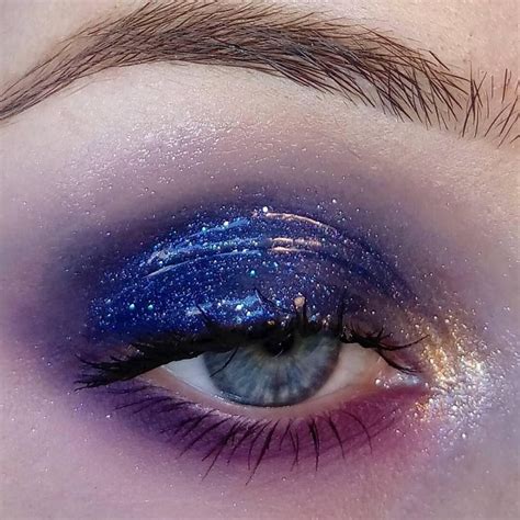 30 Amazing Eye Makeups Like Galaxy In Your Eyes Koees Blog | Artistry makeup, Makeup, Eye makeup